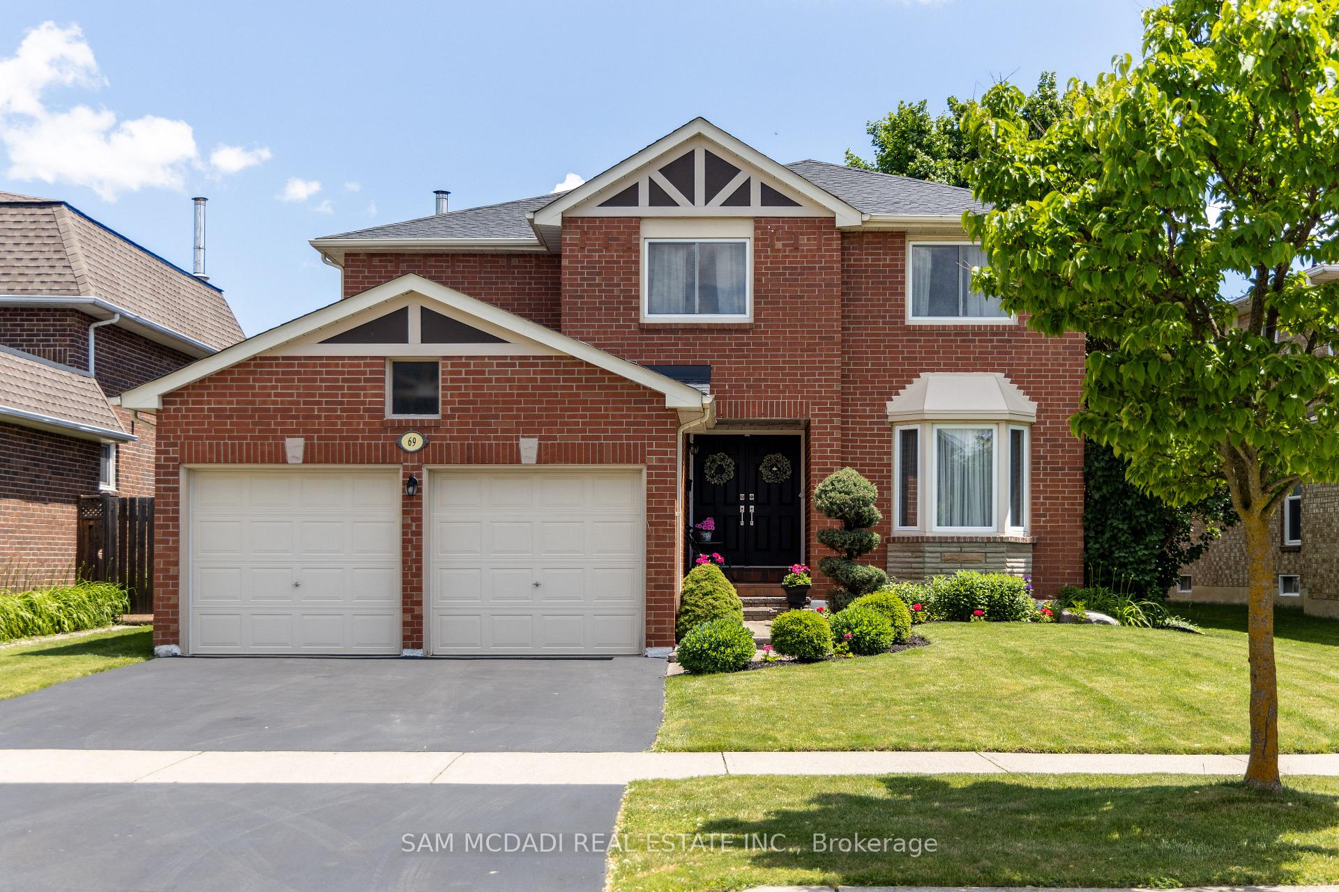 Photo 1 of 69 Parkside Drive, Brampton, Brampton South — HOMEH