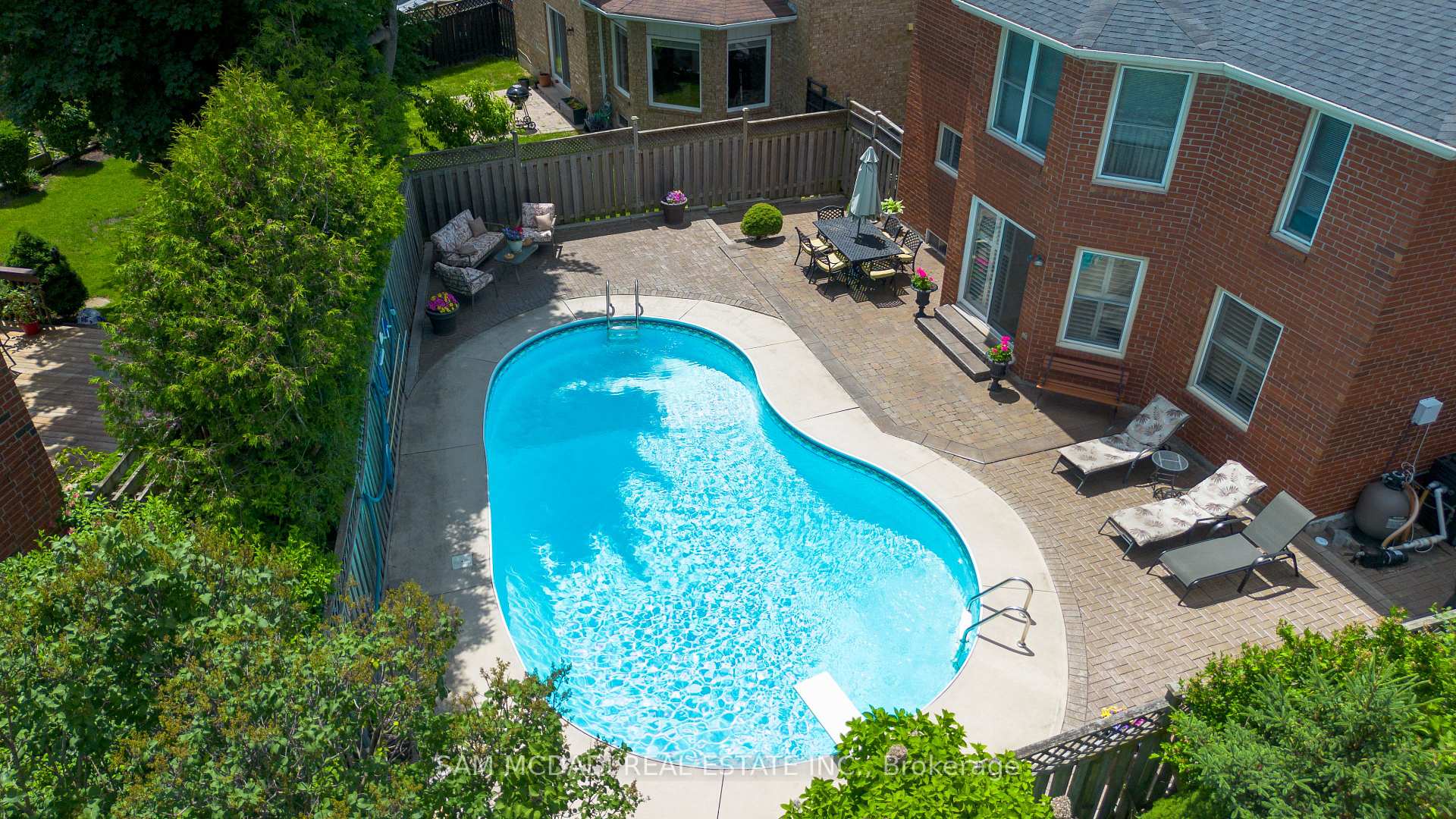 Photo 39 of 69 Parkside Drive, Brampton, Brampton South — HOMEH