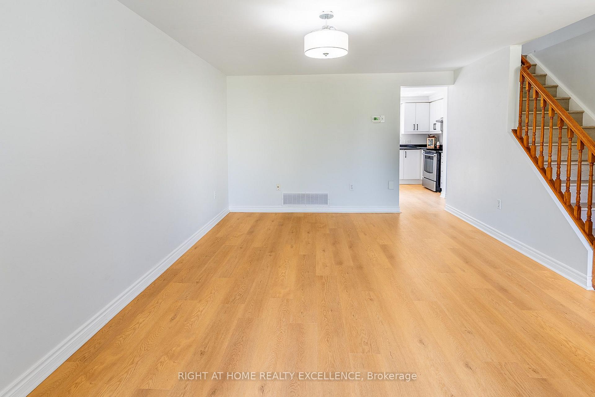 Photo 8 of 1007 Elgin Street N, Cambridge, Greenway-Chaplin — HOMEH