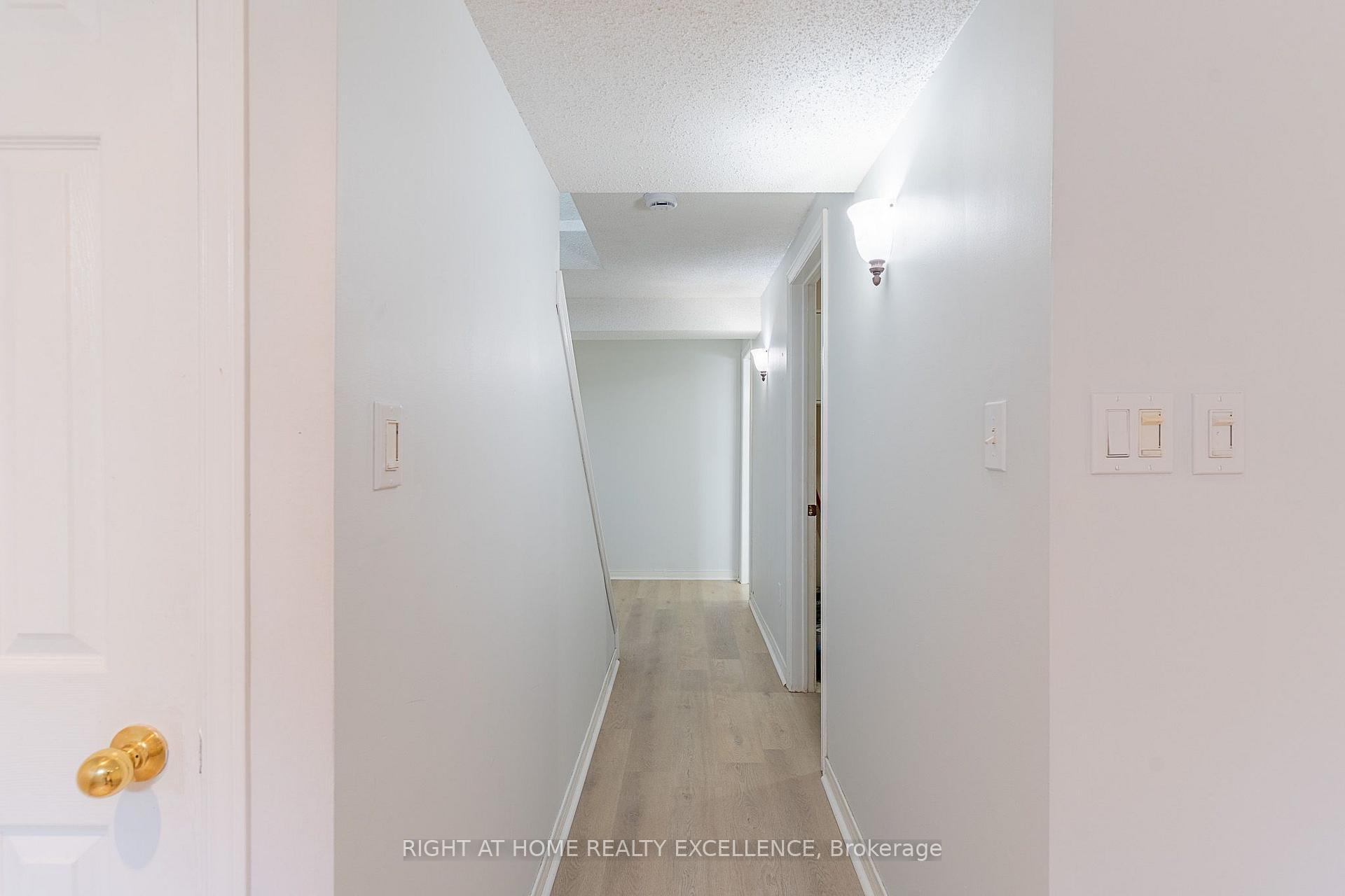 Photo 19 of 1007 Elgin Street N, Cambridge, Greenway-Chaplin — HOMEH