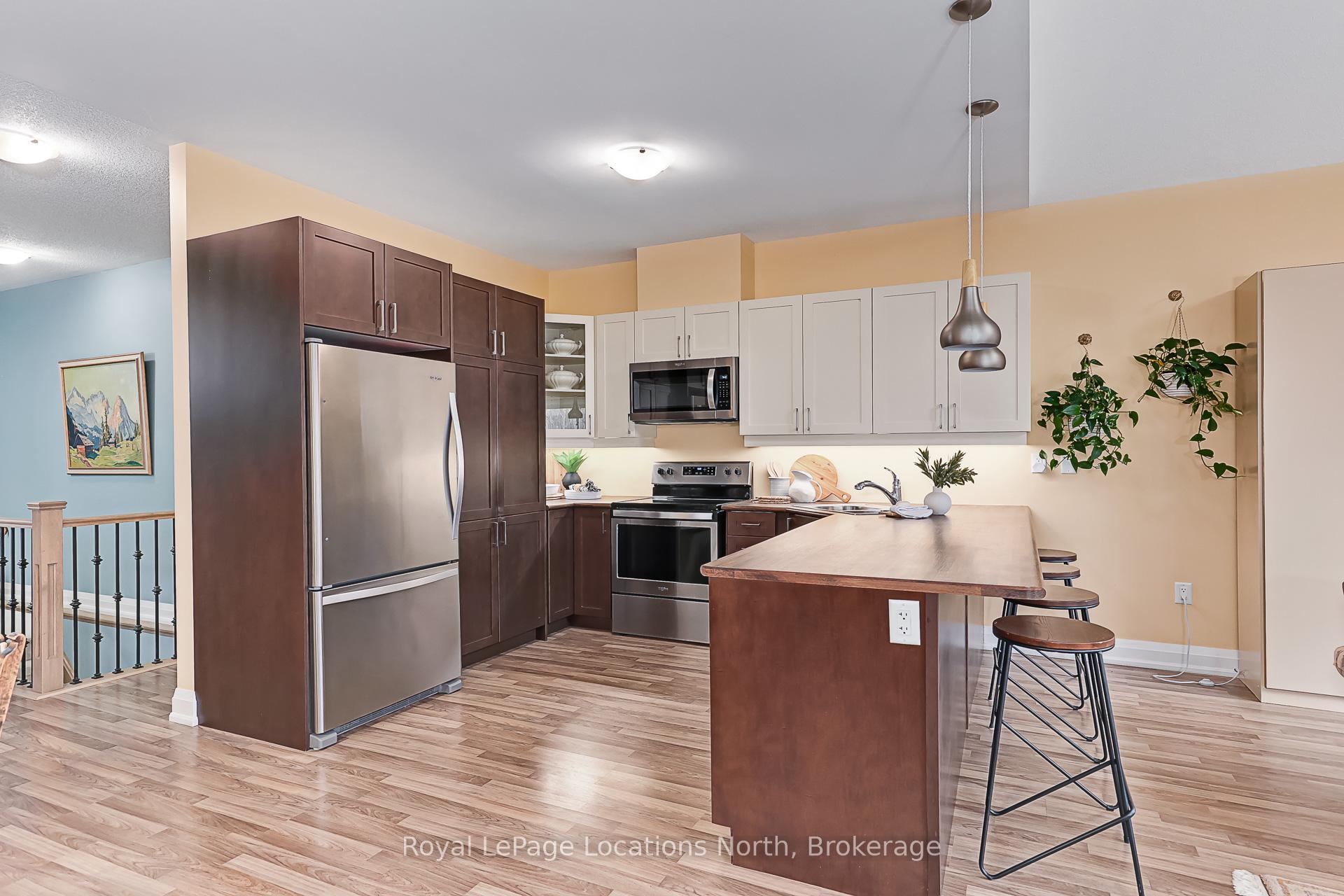 Photo 12 of 68 Kari Crescent, Collingwood — HOMEH