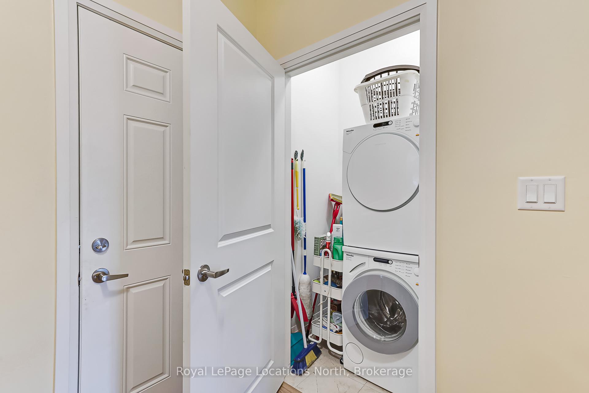 Photo 25 of 68 Kari Crescent, Collingwood — HOMEH