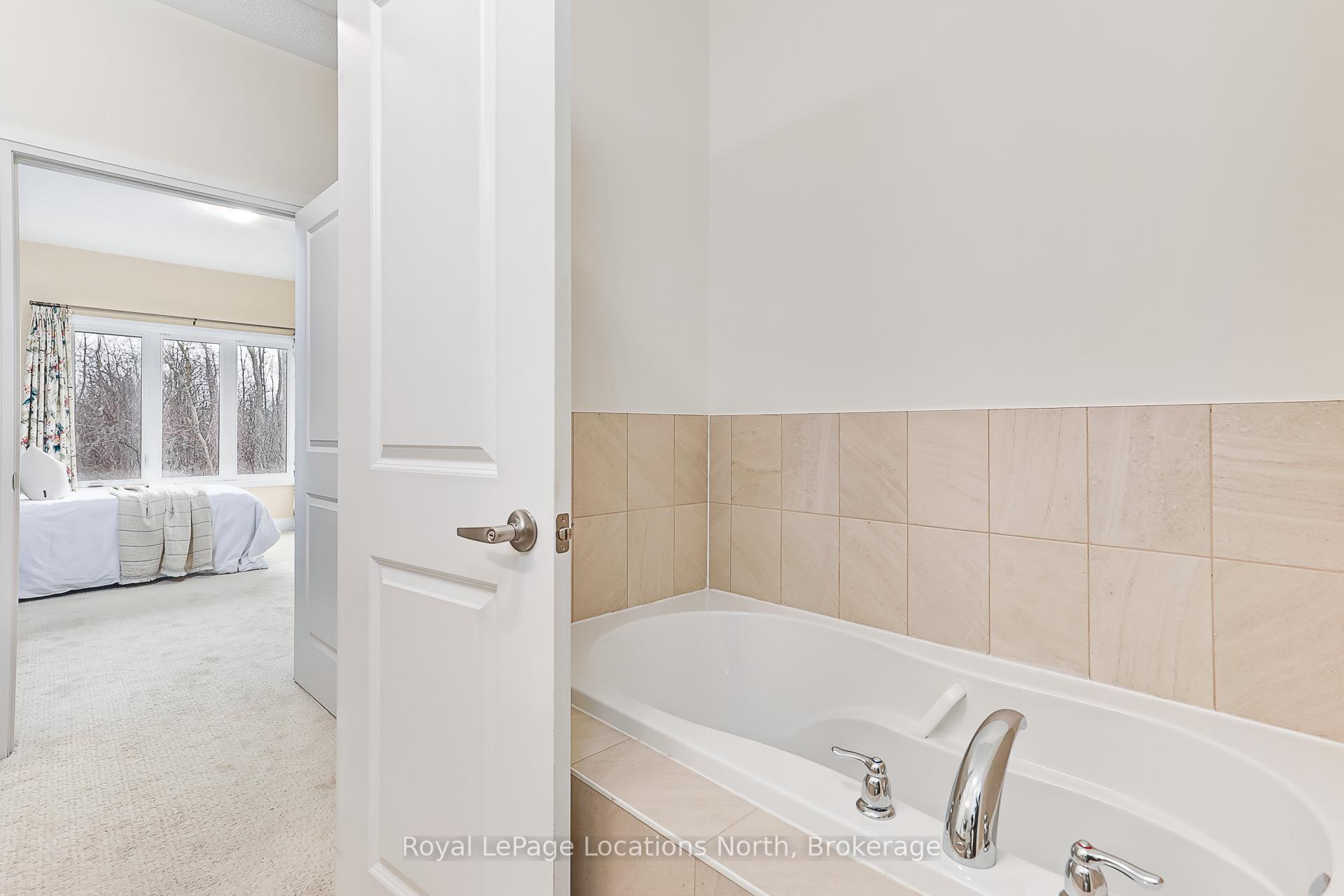 Photo 31 of 68 Kari Crescent, Collingwood — HOMEH