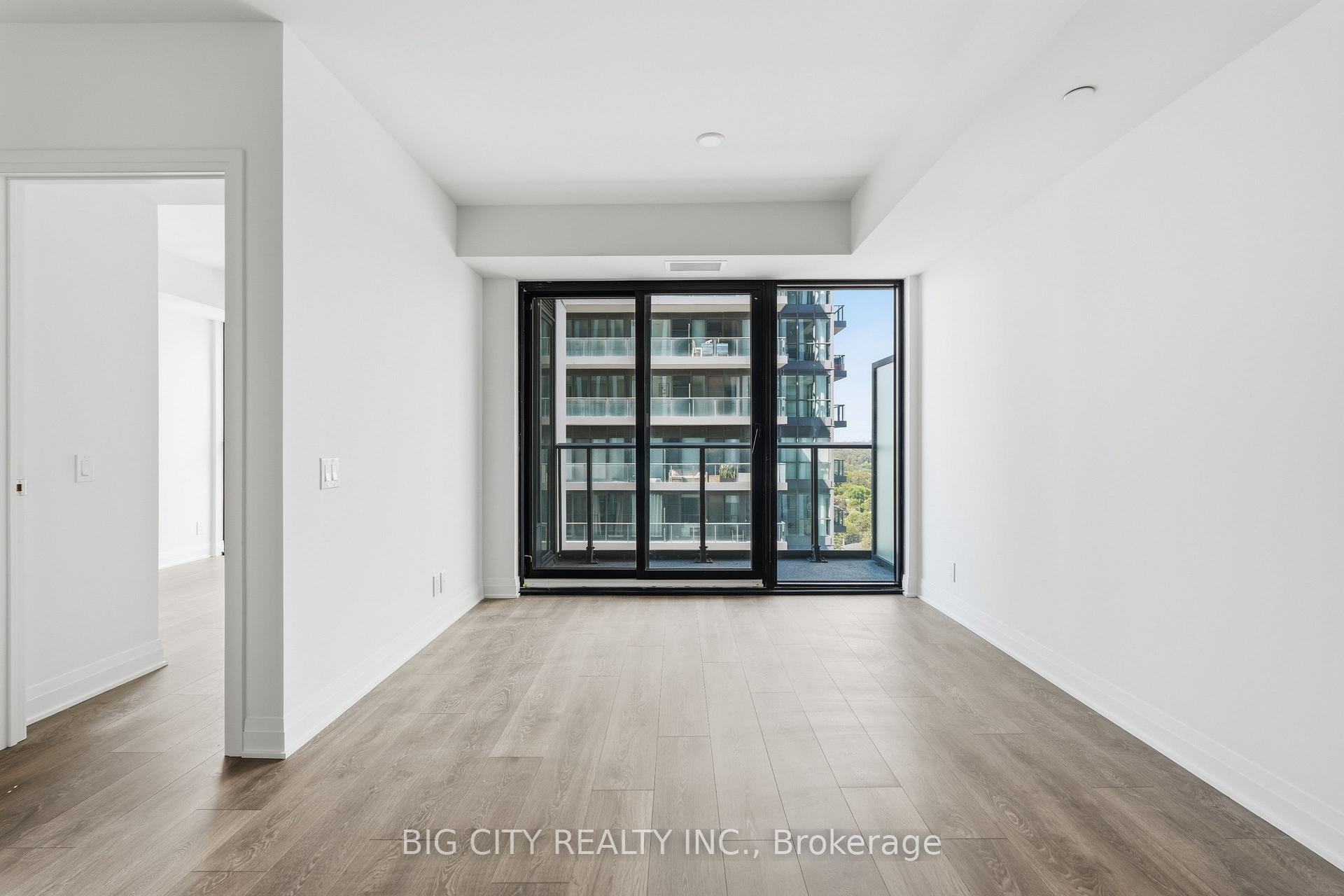 Photo 11 of Unit 1605, 25 Frederick Todd Way, Toronto, Leaside — HOMEH