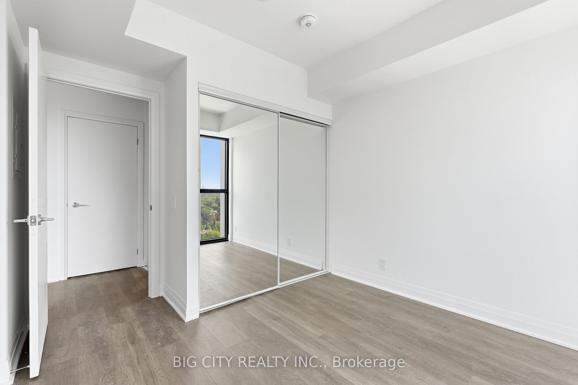 Photo 17 of Unit 1605, 25 Frederick Todd Way, Toronto, Leaside — HOMEH