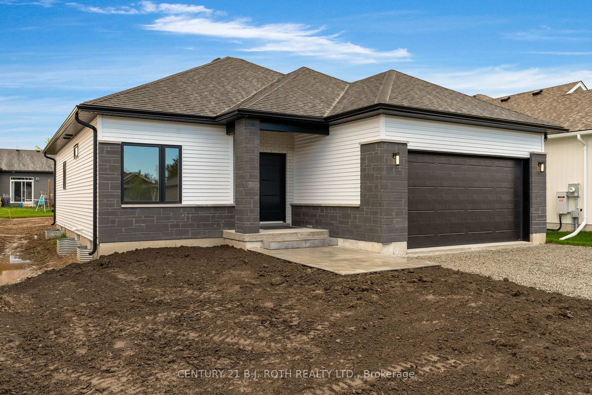 Photo 6 of 29 Harold Avenue, Severn, Coldwater — HOMEH