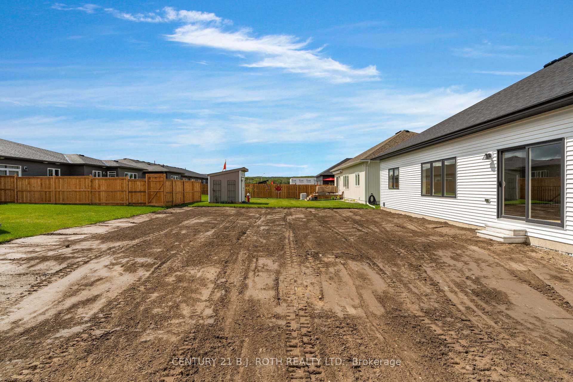 Photo 38 of 29 Harold Avenue, Severn, Coldwater — HOMEH