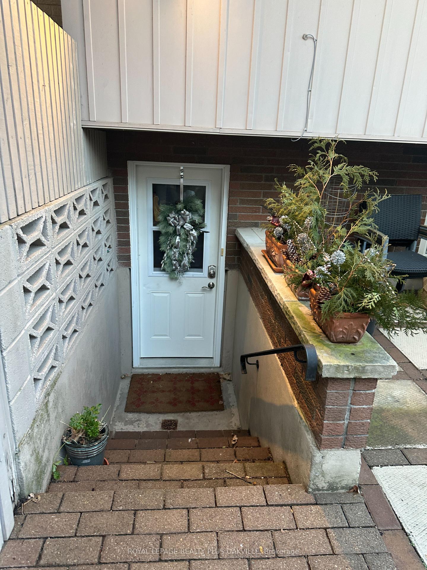 Photo 3 of Unit BSMT, 694 Niagara Street, St. Catharines, Bunting/Linwell — HOMEH