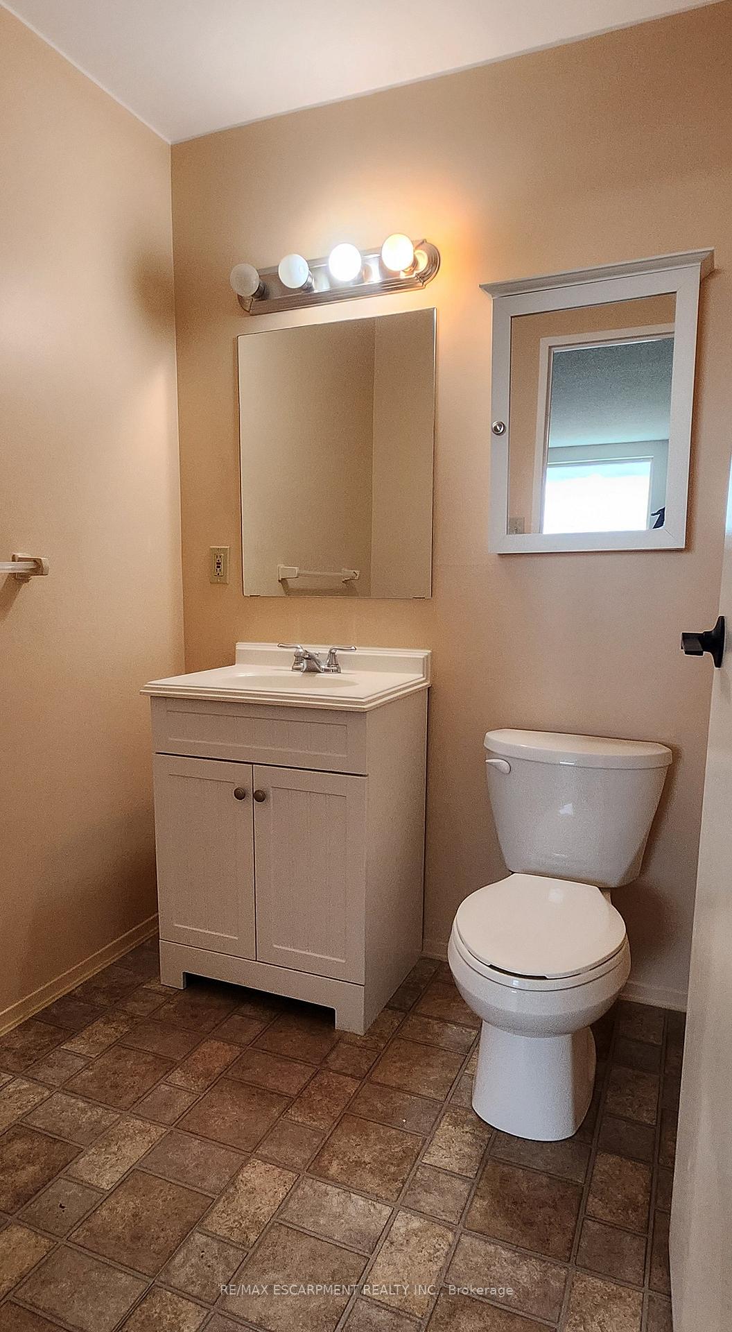 Photo 24 of Unit 501, 421 Fairview Drive, Brantford, Fairview - Brantford — HOMEH