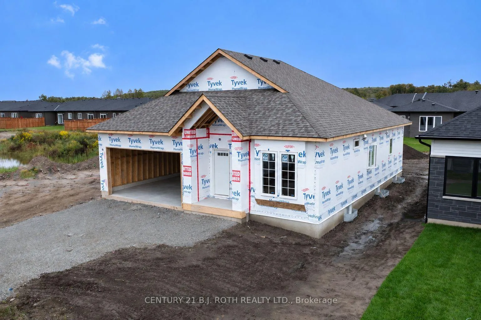 Photo 2 of 31 Harold Avenue, Severn, Coldwater — HOMEH