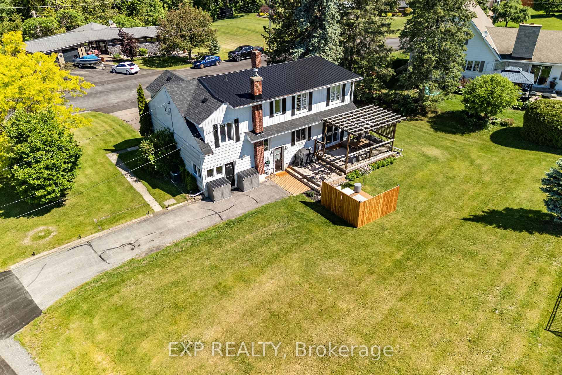 Photo 45 of 150 Stevenson Crescent, Renfrew, Renfrew — HOMEH