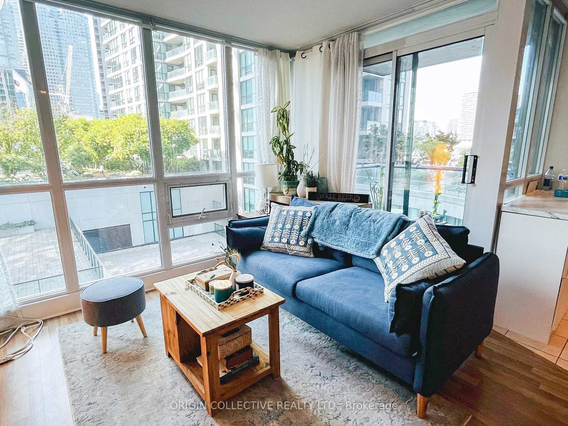 Front of Unit 602, 12 Yonge Street