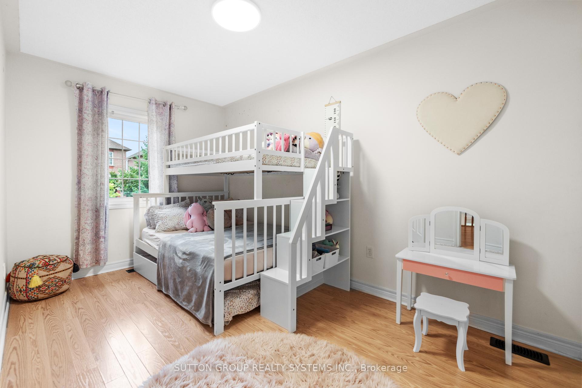 Photo 33 of Unit 35, 2871 Darien Road, Burlington, Rose — HOMEH
