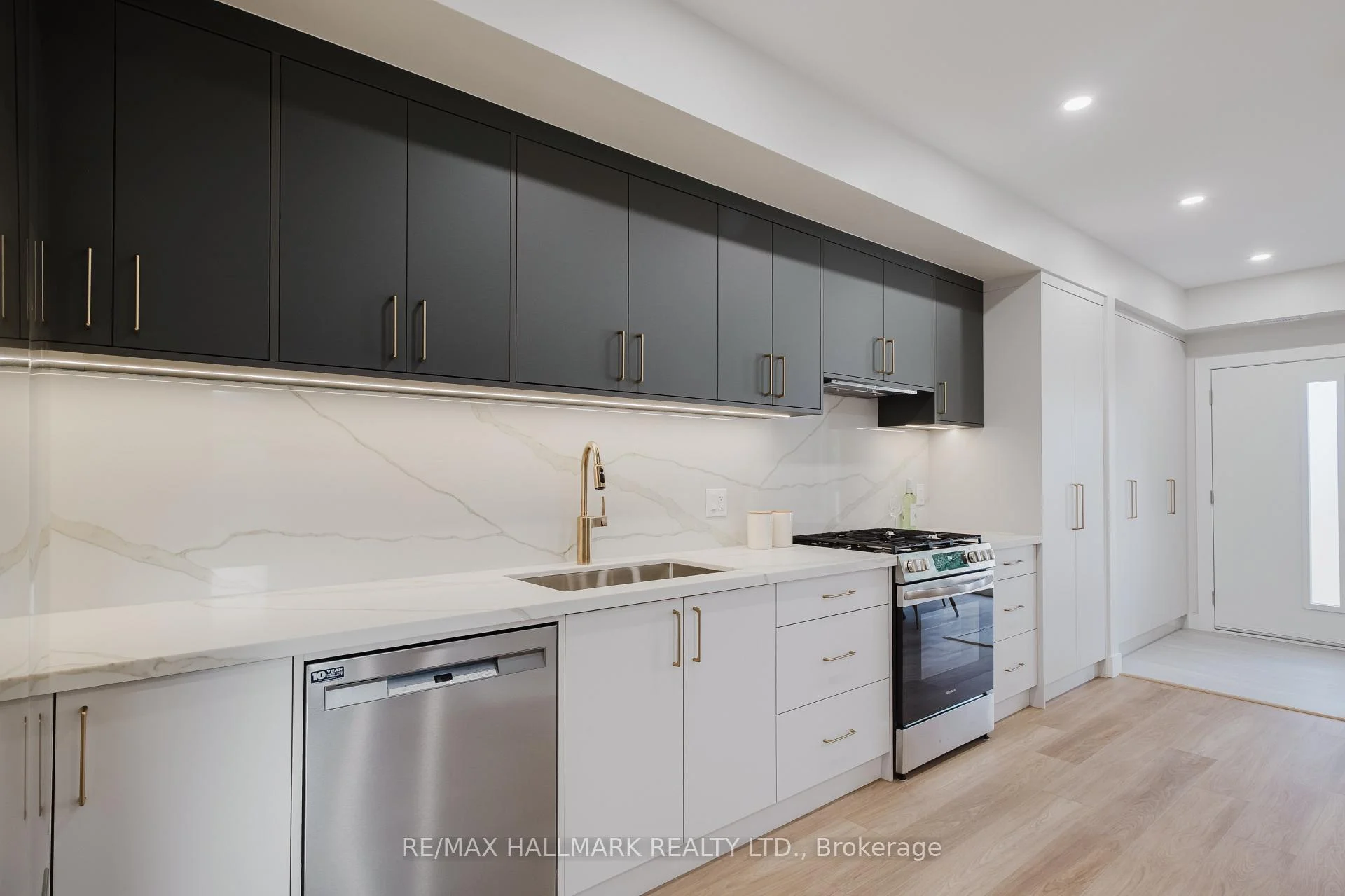 Photo 13 of Unit 1, 37 Milverton Boulevard, Toronto, Danforth — HOMEH