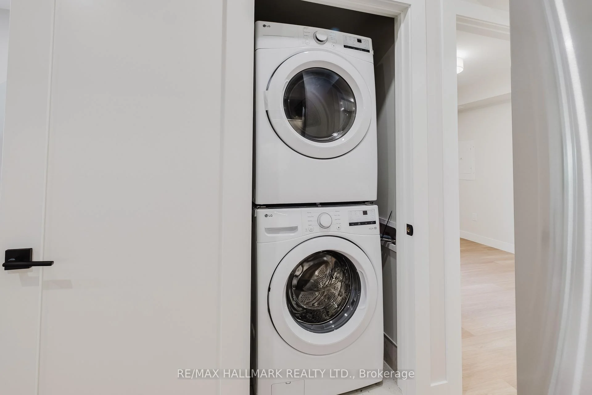 Photo 43 of Unit 1, 37 Milverton Boulevard, Toronto, Danforth — HOMEH