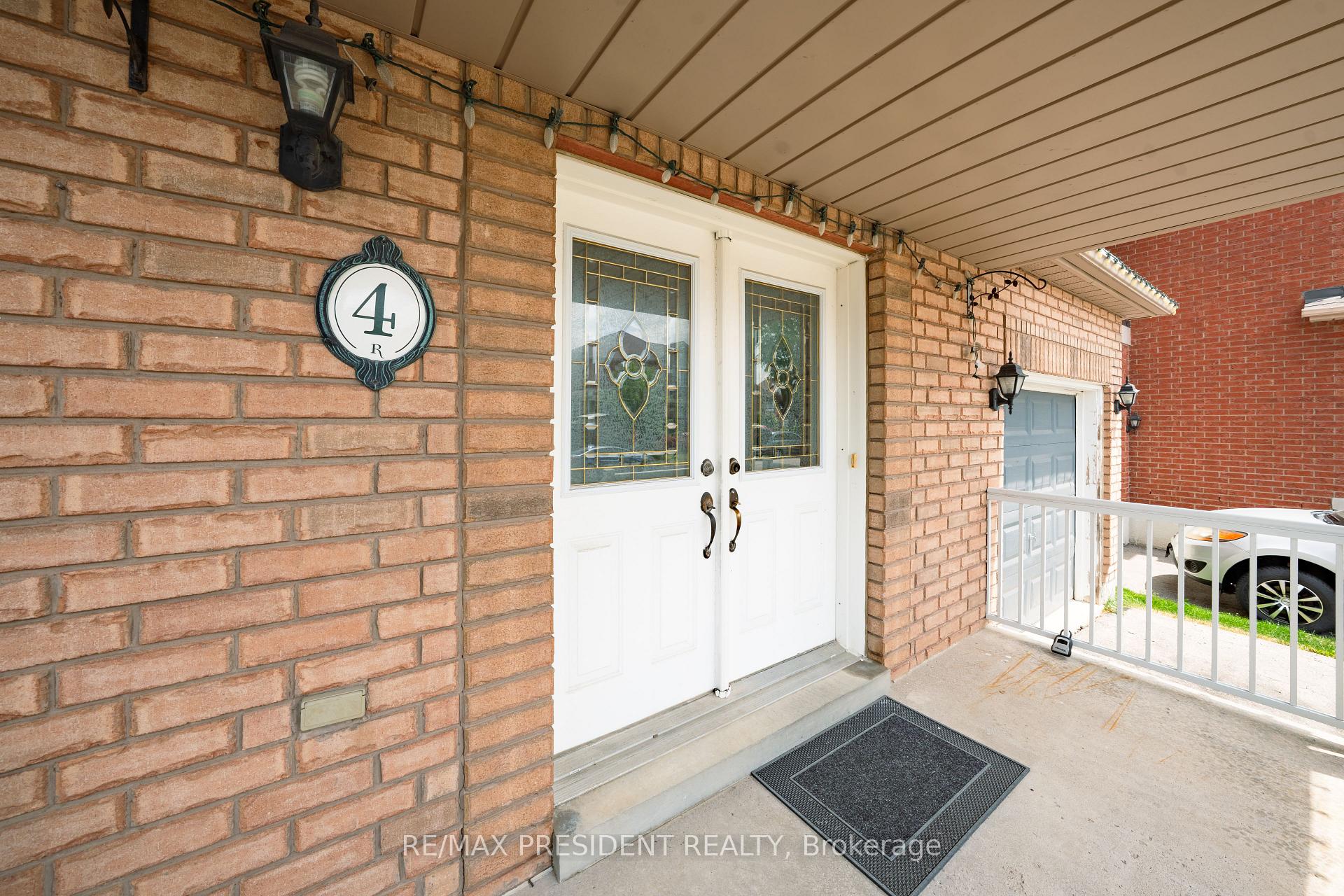 Photo 4 of 4 Redfinch Way, Brampton, Fletcher's Meadow — HOMEH