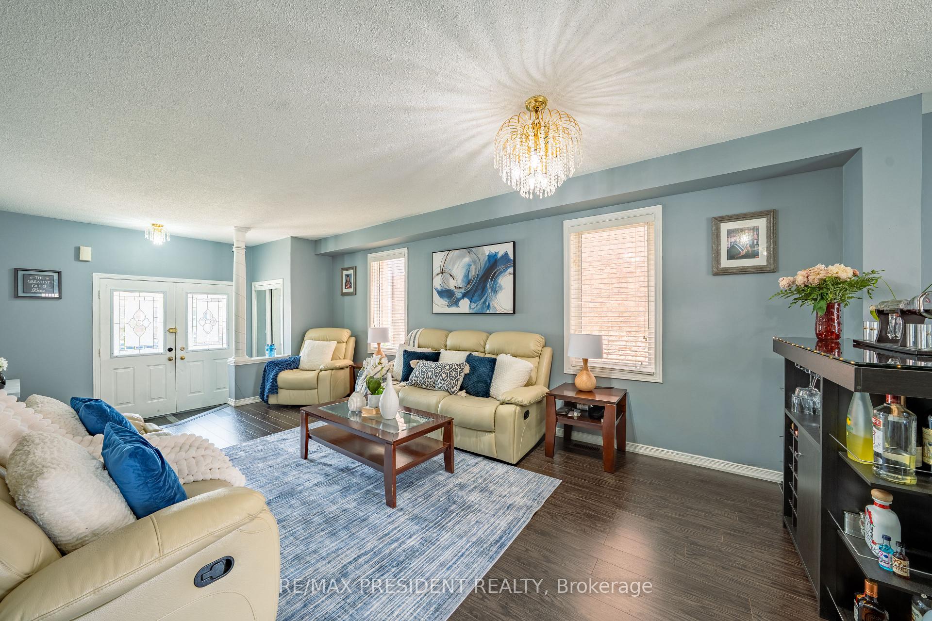 Photo 7 of 4 Redfinch Way, Brampton, Fletcher's Meadow — HOMEH
