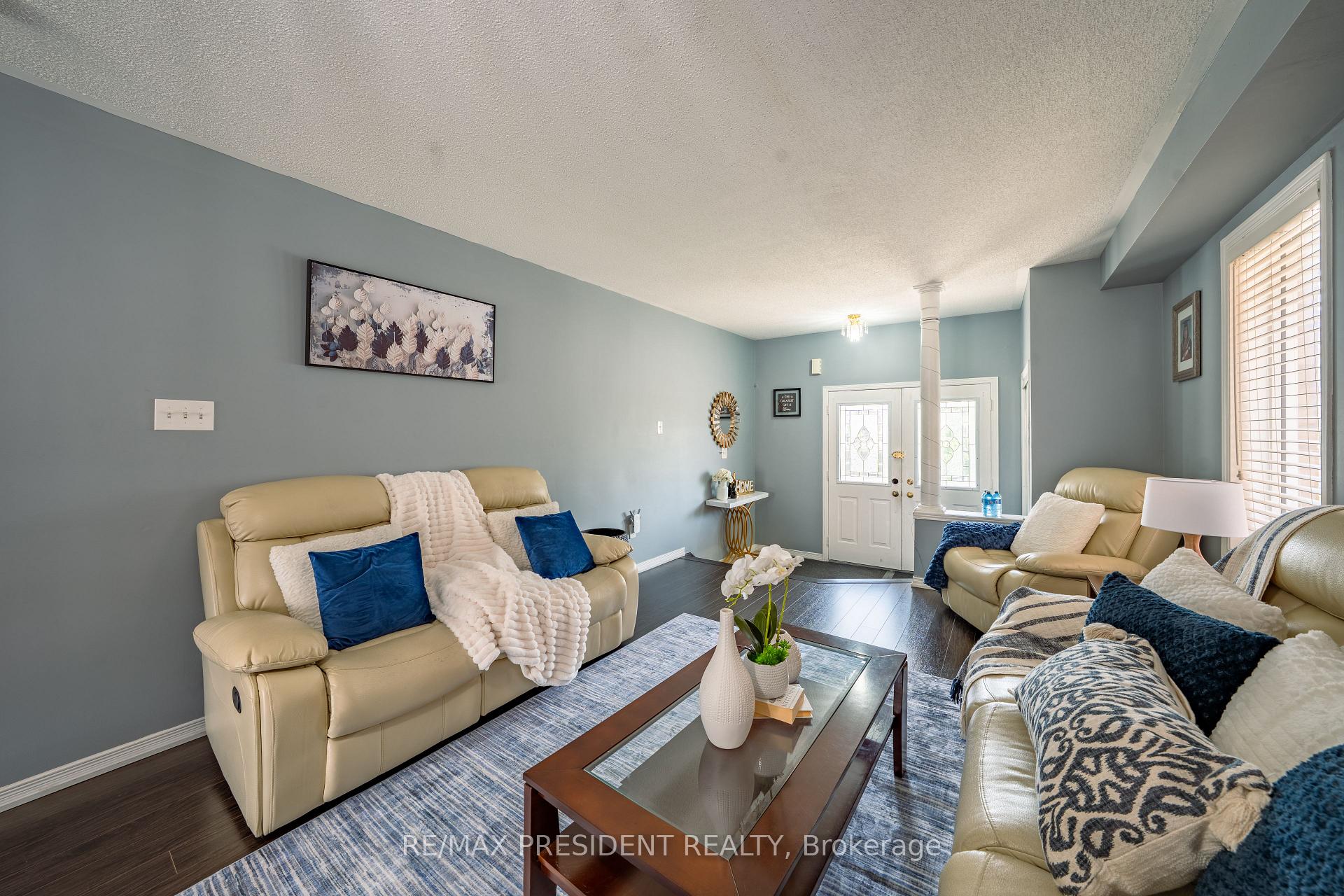 Photo 24 of 4 Redfinch Way, Brampton, Fletcher's Meadow — HOMEH