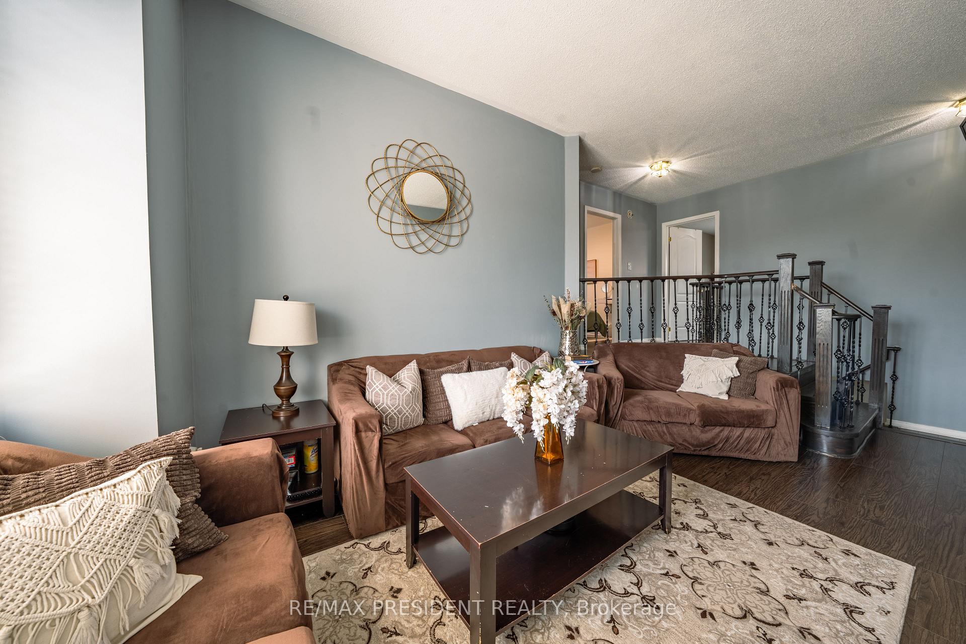 Photo 28 of 4 Redfinch Way, Brampton, Fletcher's Meadow — HOMEH