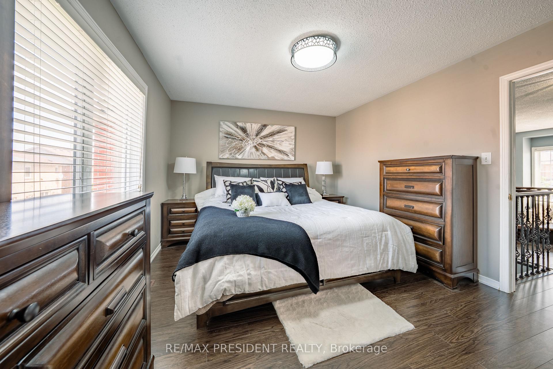 Photo 30 of 4 Redfinch Way, Brampton, Fletcher's Meadow — HOMEH