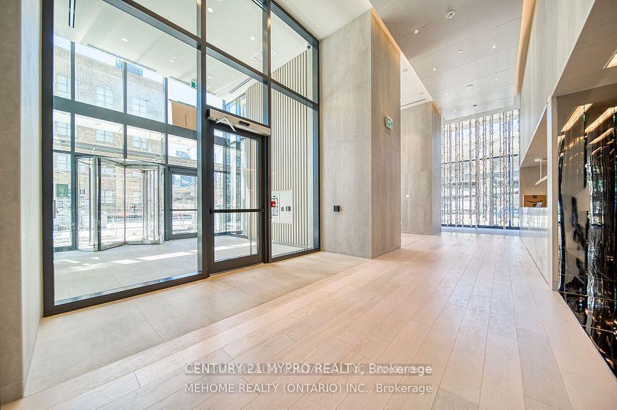 Photo 4 of Unit 4208, 55 Cooper Street, Toronto, Waterfront Communities — HOMEH