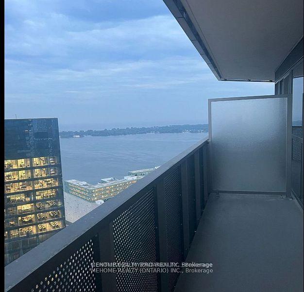 Photo 11 of Unit 4208, 55 Cooper Street, Toronto, Waterfront Communities — HOMEH