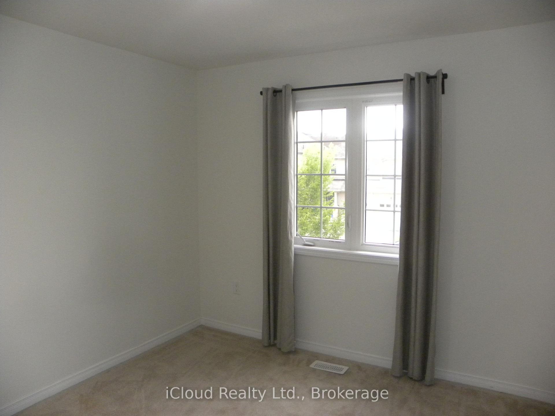 Photo 24 of 45 Butcher Crescent, Brantford, Shellard Lane — HOMEH