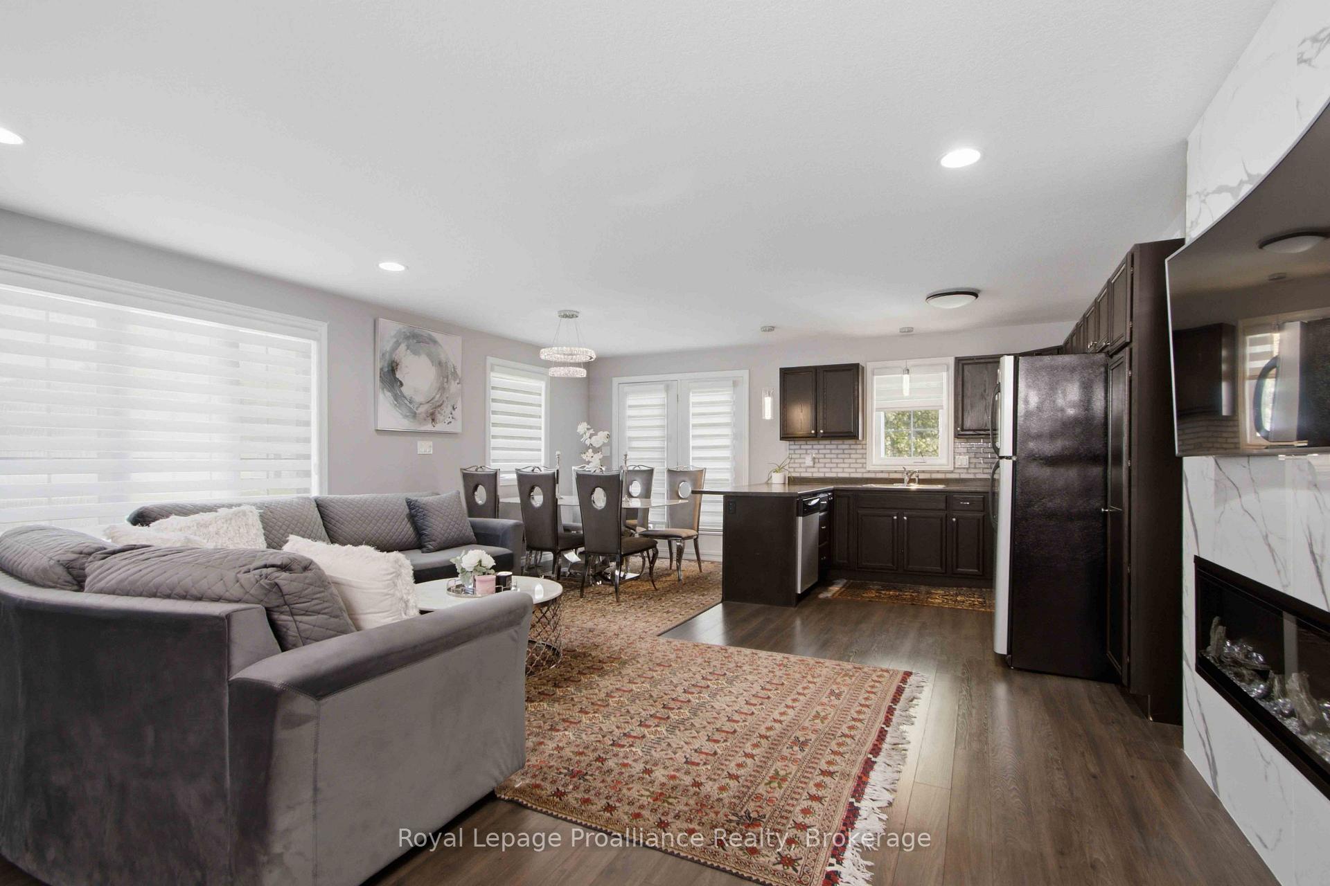 Photo 4 of 172 Nicholas Street, Quinte West, Murray Ward — HOMEH