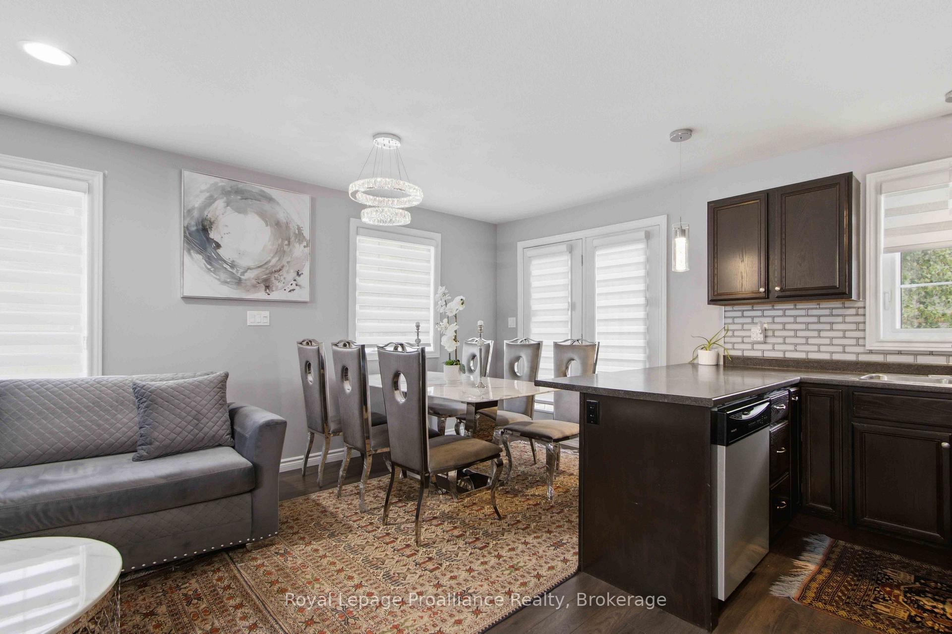 Photo 8 of 172 Nicholas Street, Quinte West, Murray Ward — HOMEH