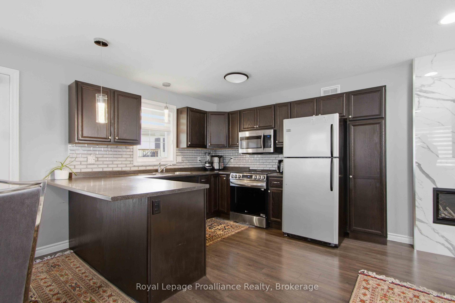 Photo 9 of 172 Nicholas Street, Quinte West, Murray Ward — HOMEH