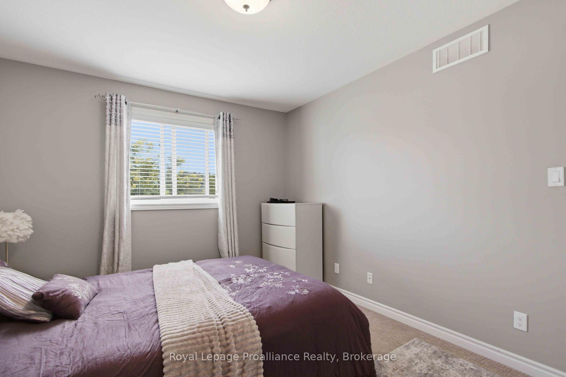 Photo 13 of 172 Nicholas Street, Quinte West, Murray Ward — HOMEH