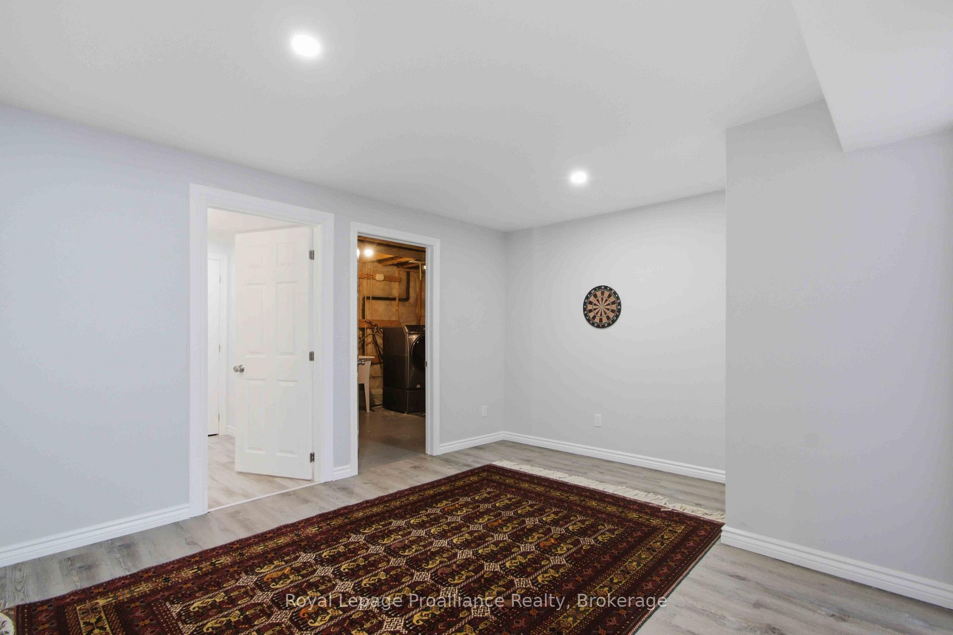 Photo 20 of 172 Nicholas Street, Quinte West, Murray Ward — HOMEH