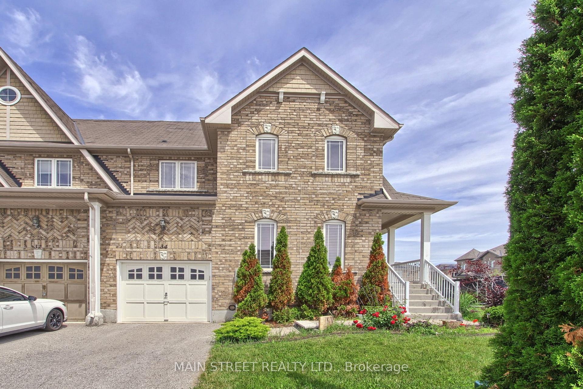 Photo 3 of 34 Grey Wing Avenue, Georgina, Keswick South — HOMEH