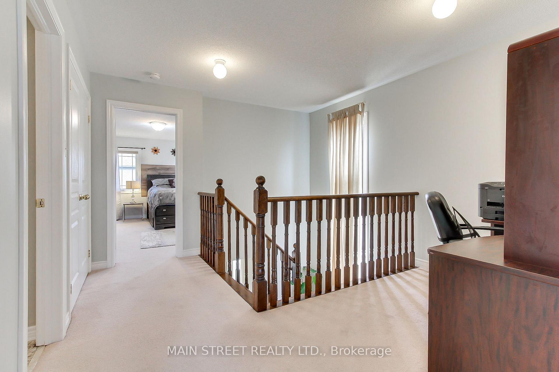 Photo 20 of 34 Grey Wing Avenue, Georgina, Keswick South — HOMEH