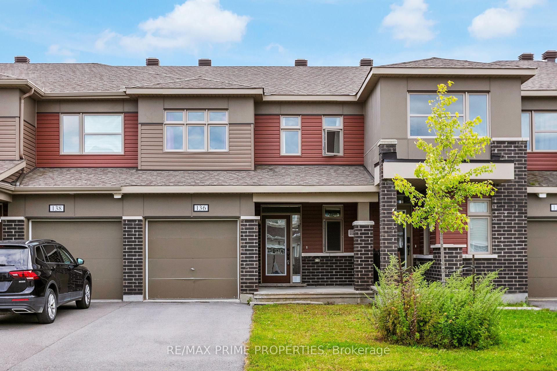 Photo 1 of 136 Lanceleaf Way, Ottawa, Kanata - Emerald Meadows/Trailwest — HOMEH