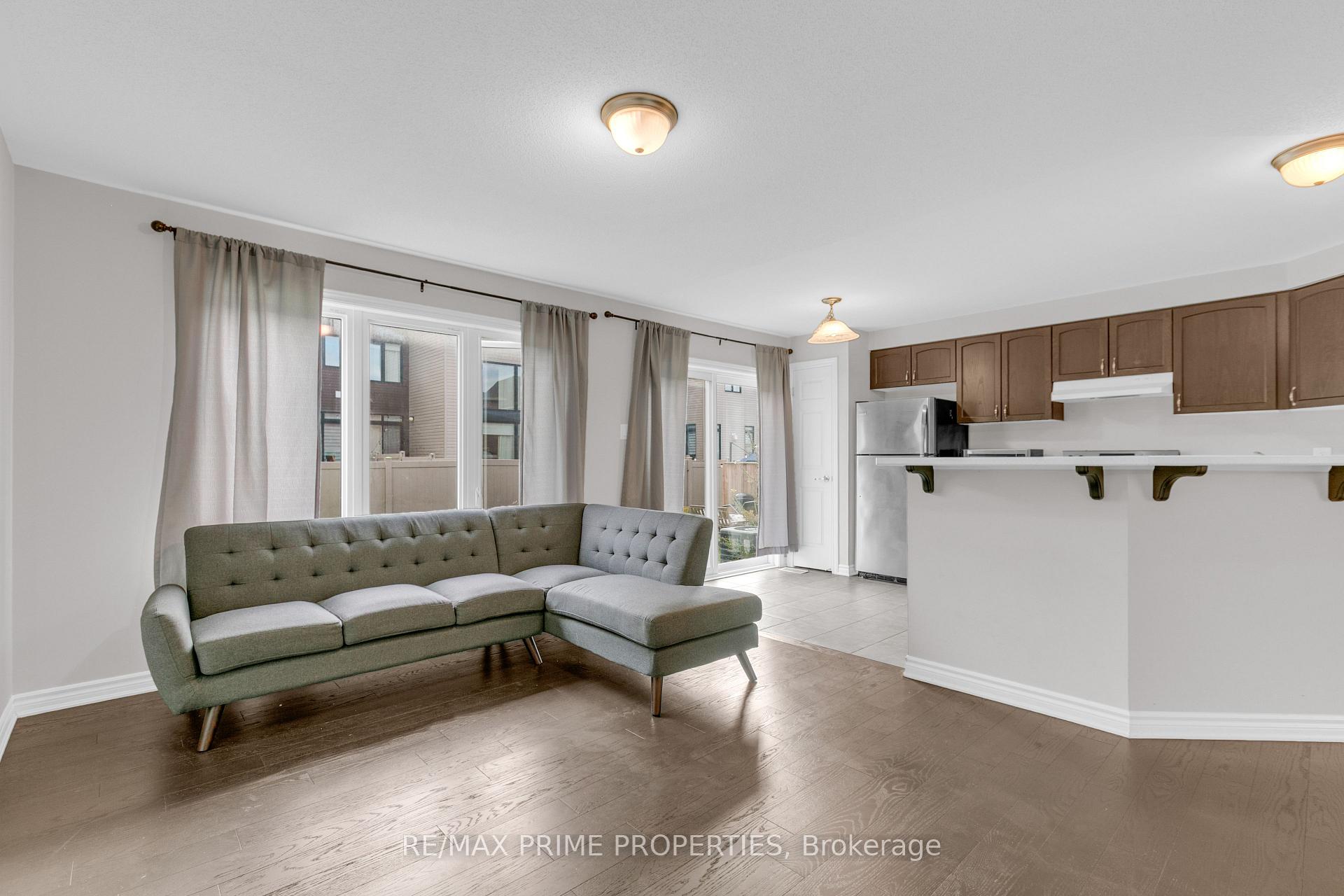 Photo 13 of 136 Lanceleaf Way, Ottawa, Kanata - Emerald Meadows/Trailwest — HOMEH