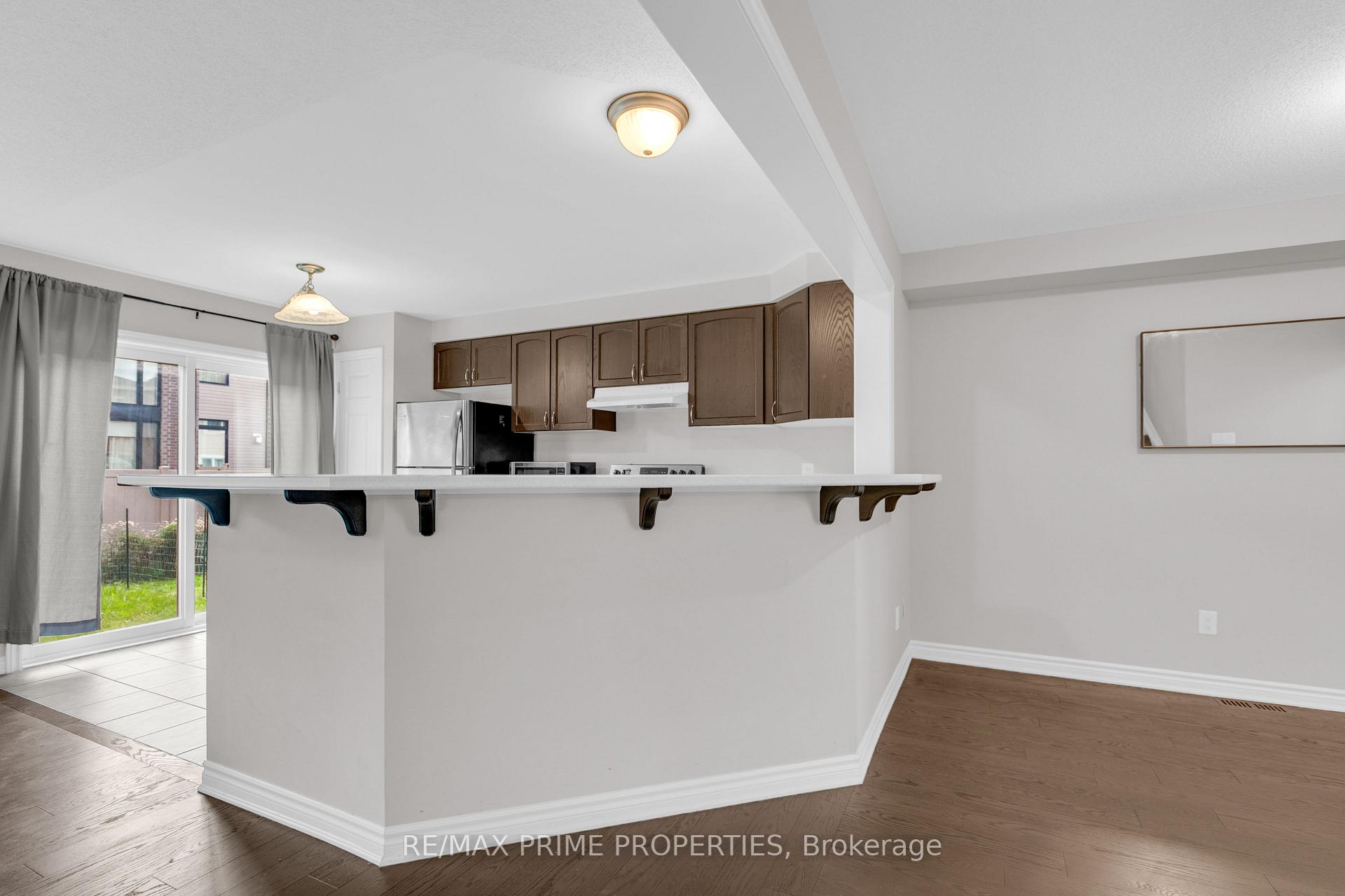 Photo 16 of 136 Lanceleaf Way, Ottawa, Kanata - Emerald Meadows/Trailwest — HOMEH