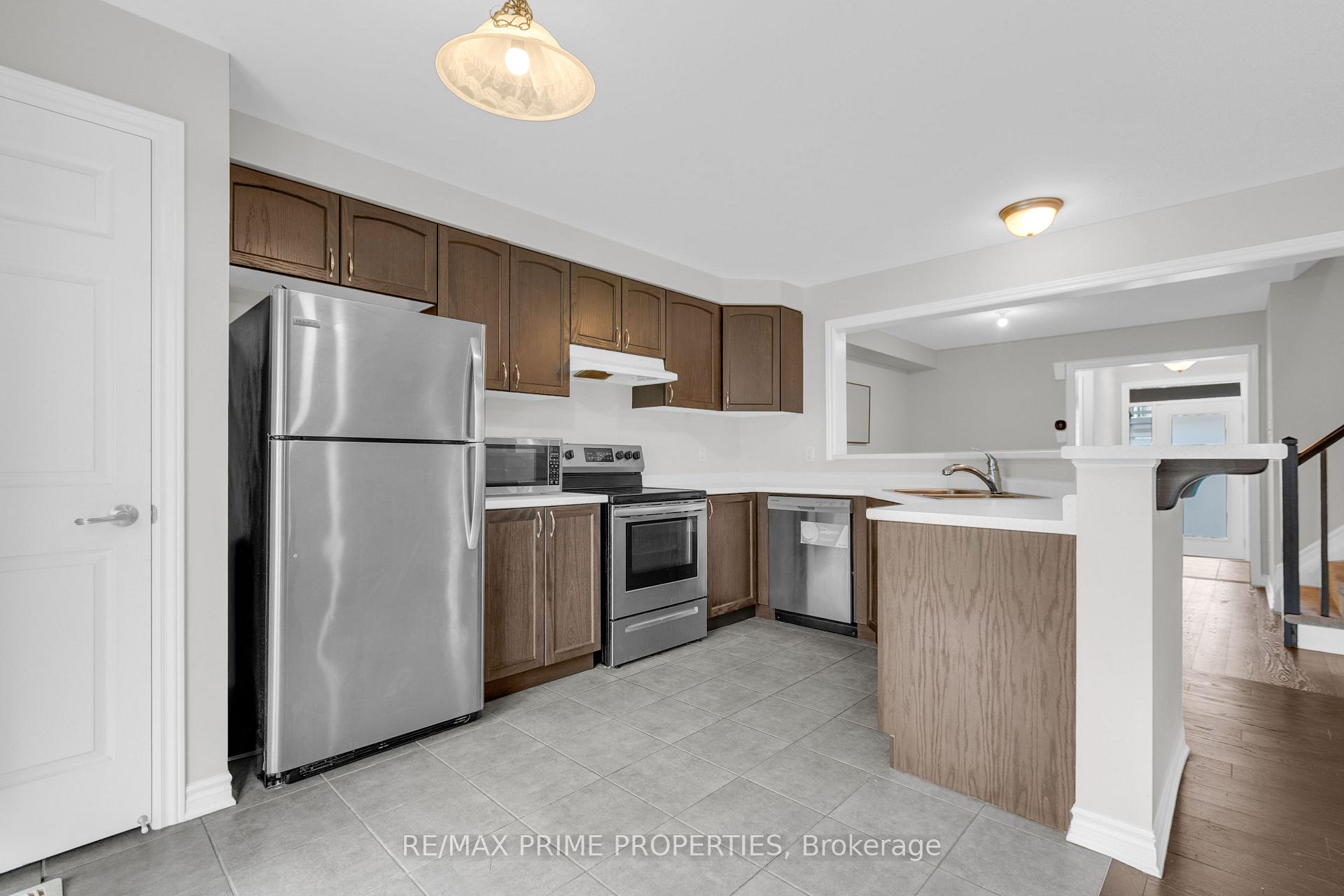Photo 18 of 136 Lanceleaf Way, Ottawa, Kanata - Emerald Meadows/Trailwest — HOMEH