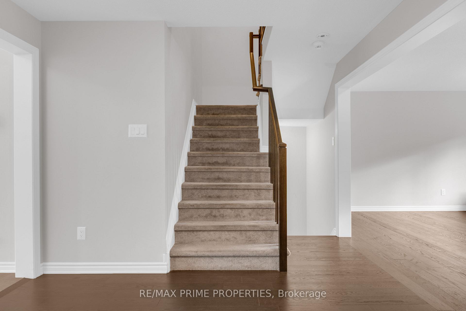 Photo 25 of 136 Lanceleaf Way, Ottawa, Kanata - Emerald Meadows/Trailwest — HOMEH