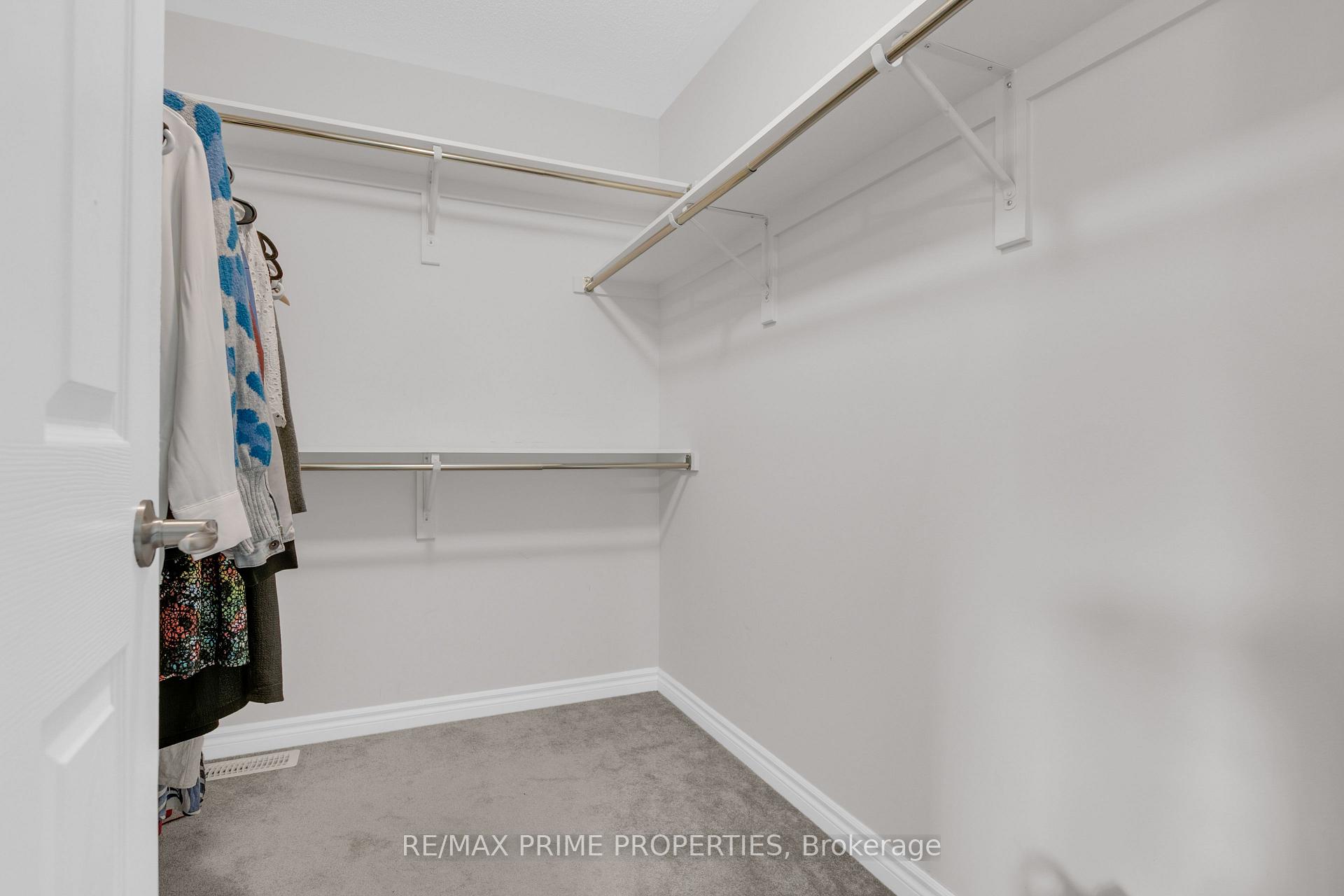 Photo 39 of 136 Lanceleaf Way, Ottawa, Kanata - Emerald Meadows/Trailwest — HOMEH