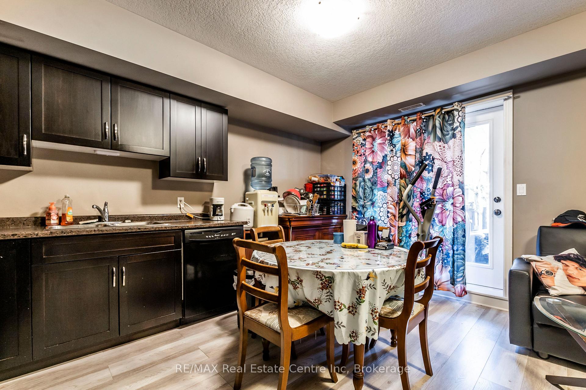 Photo 11 of Unit 8B, 38 Howe Drive, Kitchener, Forest Hill — HOMEH