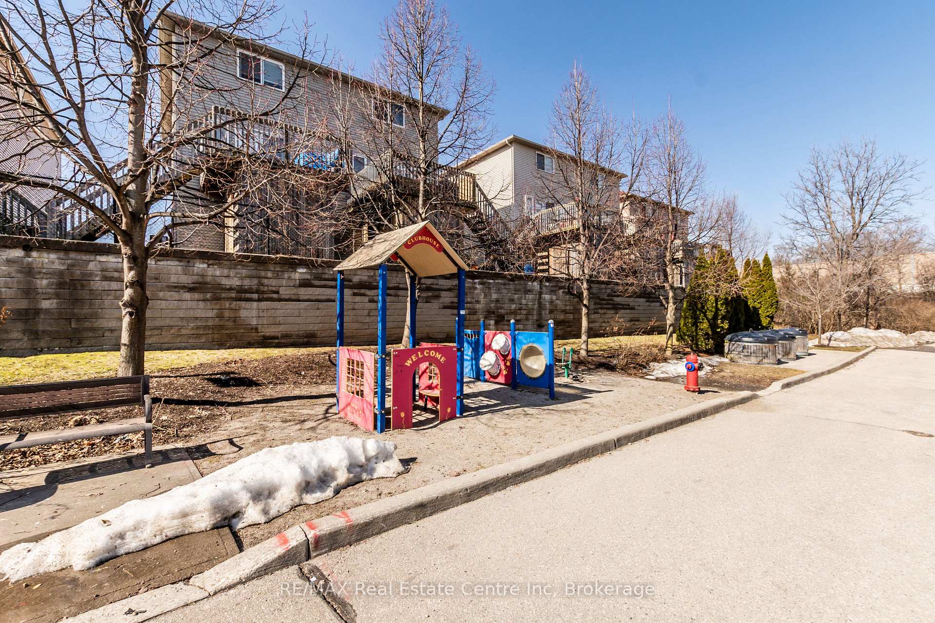 Photo 19 of Unit 8B, 38 Howe Drive, Kitchener, Forest Hill — HOMEH
