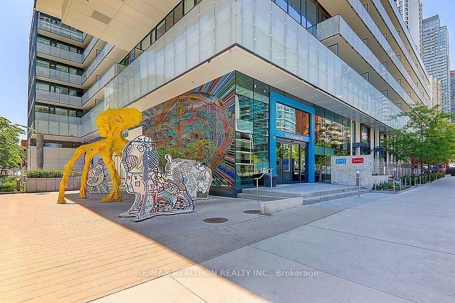 Photo 2 of Unit 2708, 161 Roehampton Avenue, Toronto, Mount Pleasant West — HOMEH