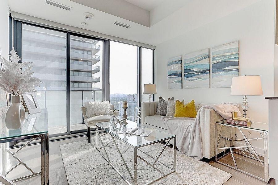 Photo 9 of Unit 2708, 161 Roehampton Avenue, Toronto, Mount Pleasant West — HOMEH
