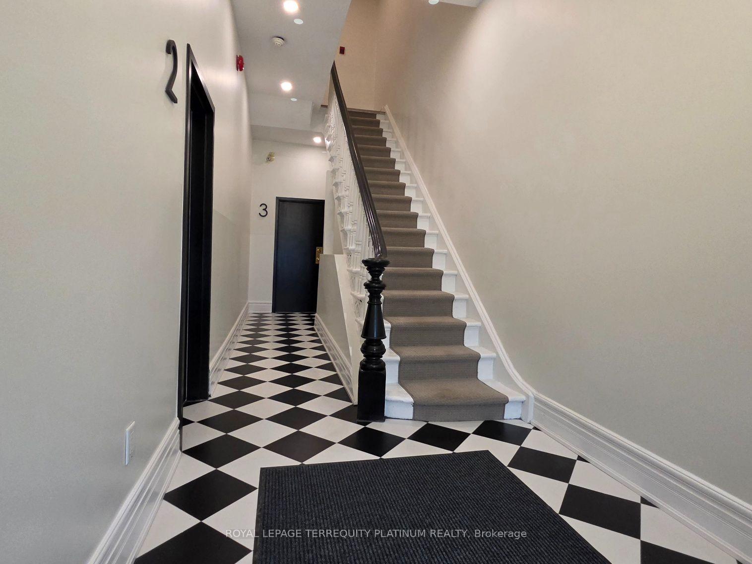 Photo 5 of Unit 6, 11 Beaconsfield Avenue, Toronto, Little Portugal — HOMEH