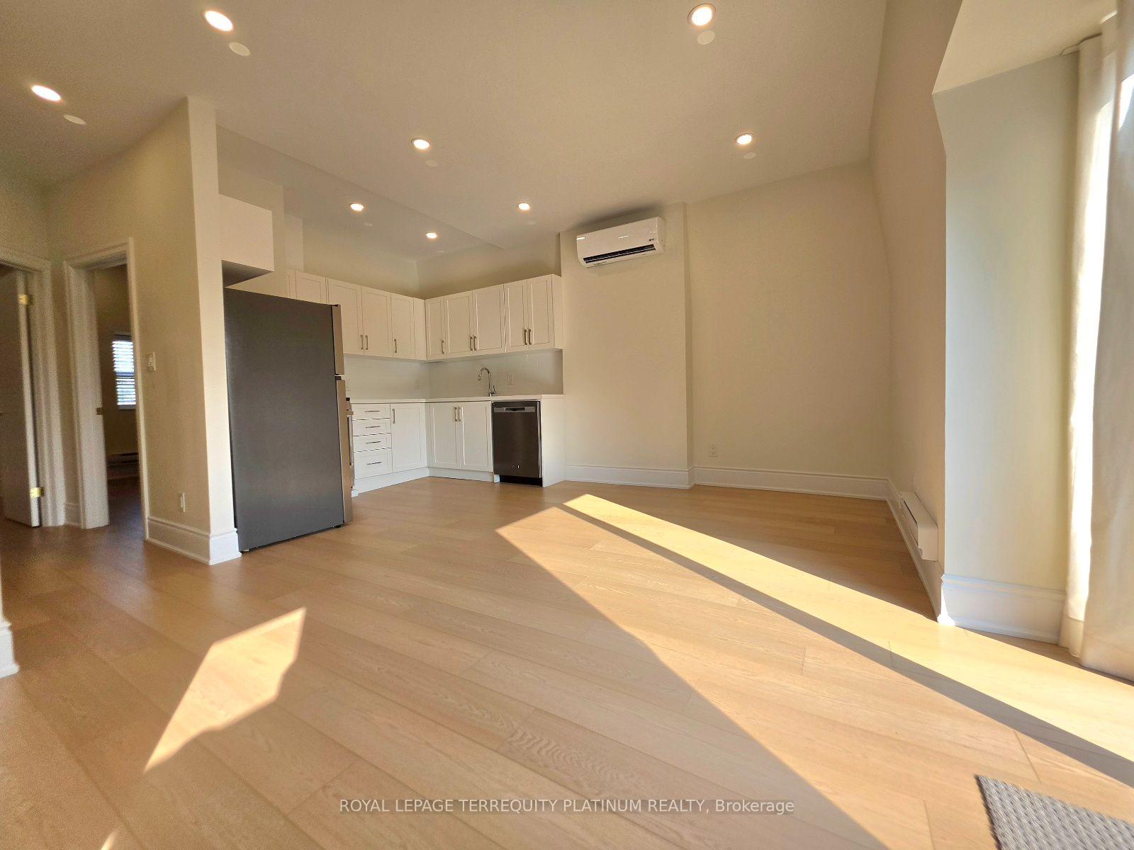 Photo 7 of Unit 6, 11 Beaconsfield Avenue, Toronto, Little Portugal — HOMEH