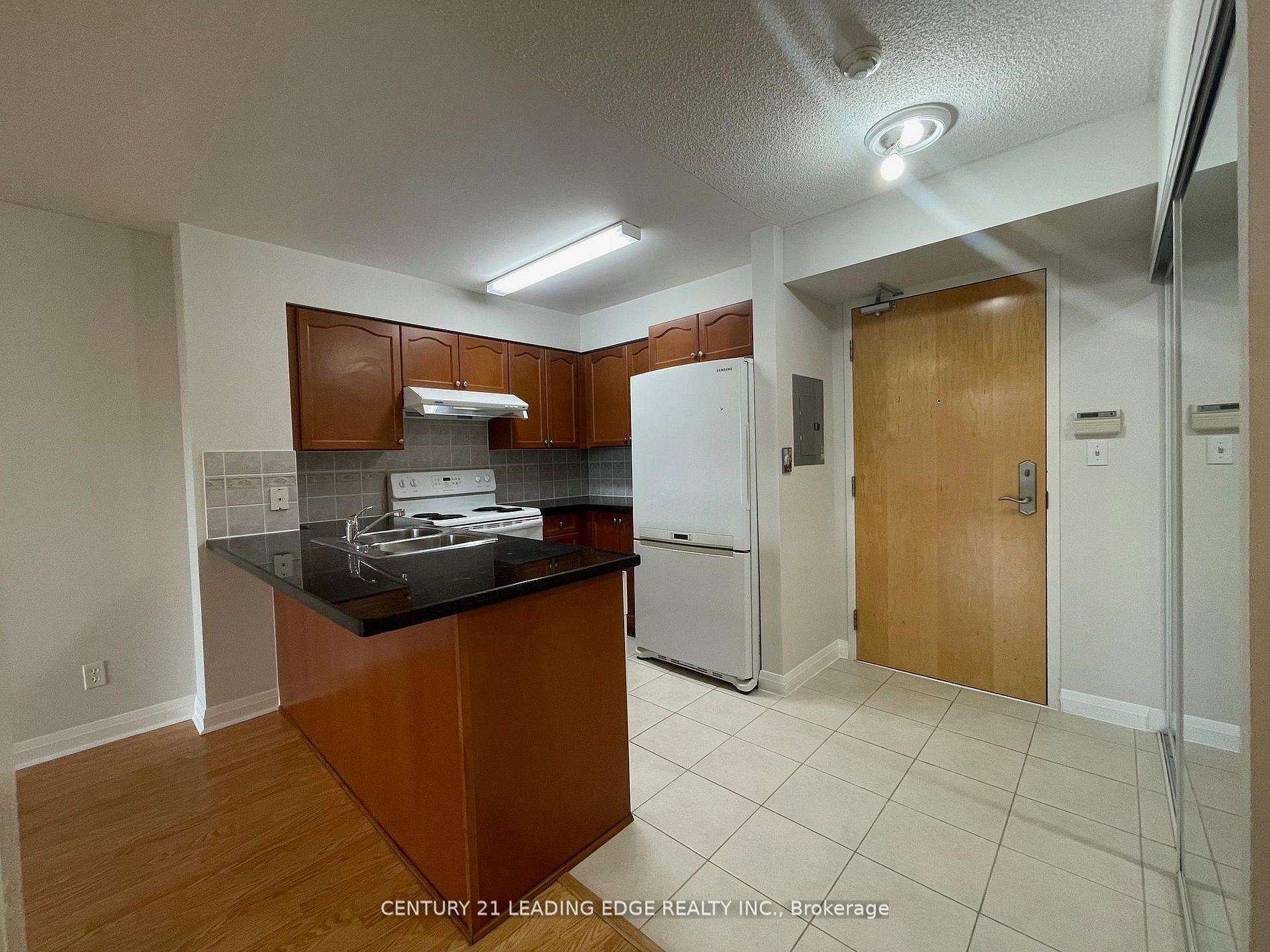 Photo 6 of Unit 502, 7373 Kennedy Road, Markham, Milliken Mills East — HOMEH