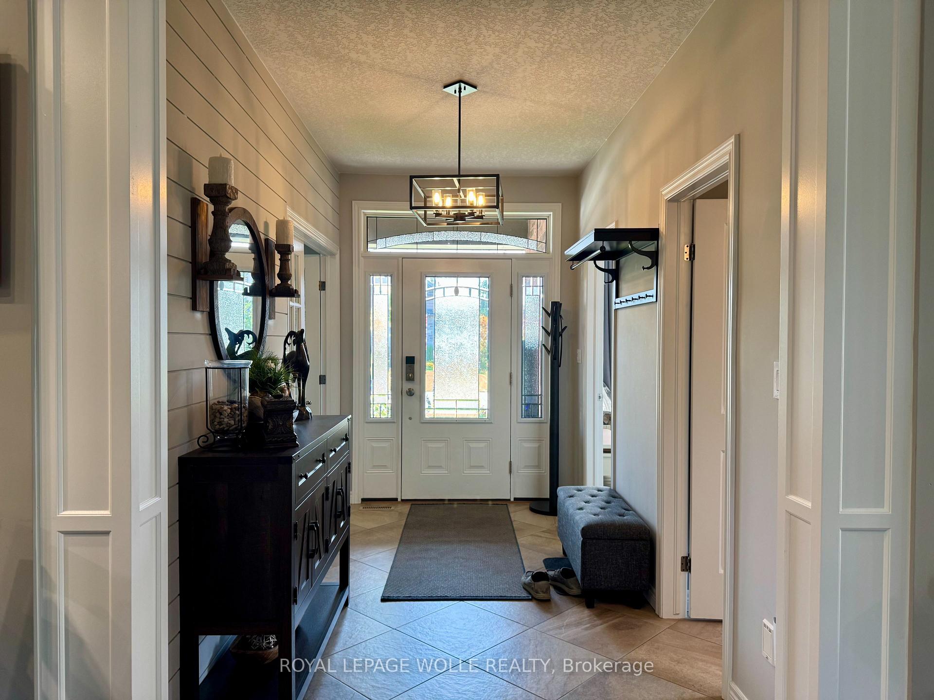 Photo 3 of 42 Graydon Drive, South-West Oxford, Mount Elgin — HOMEH