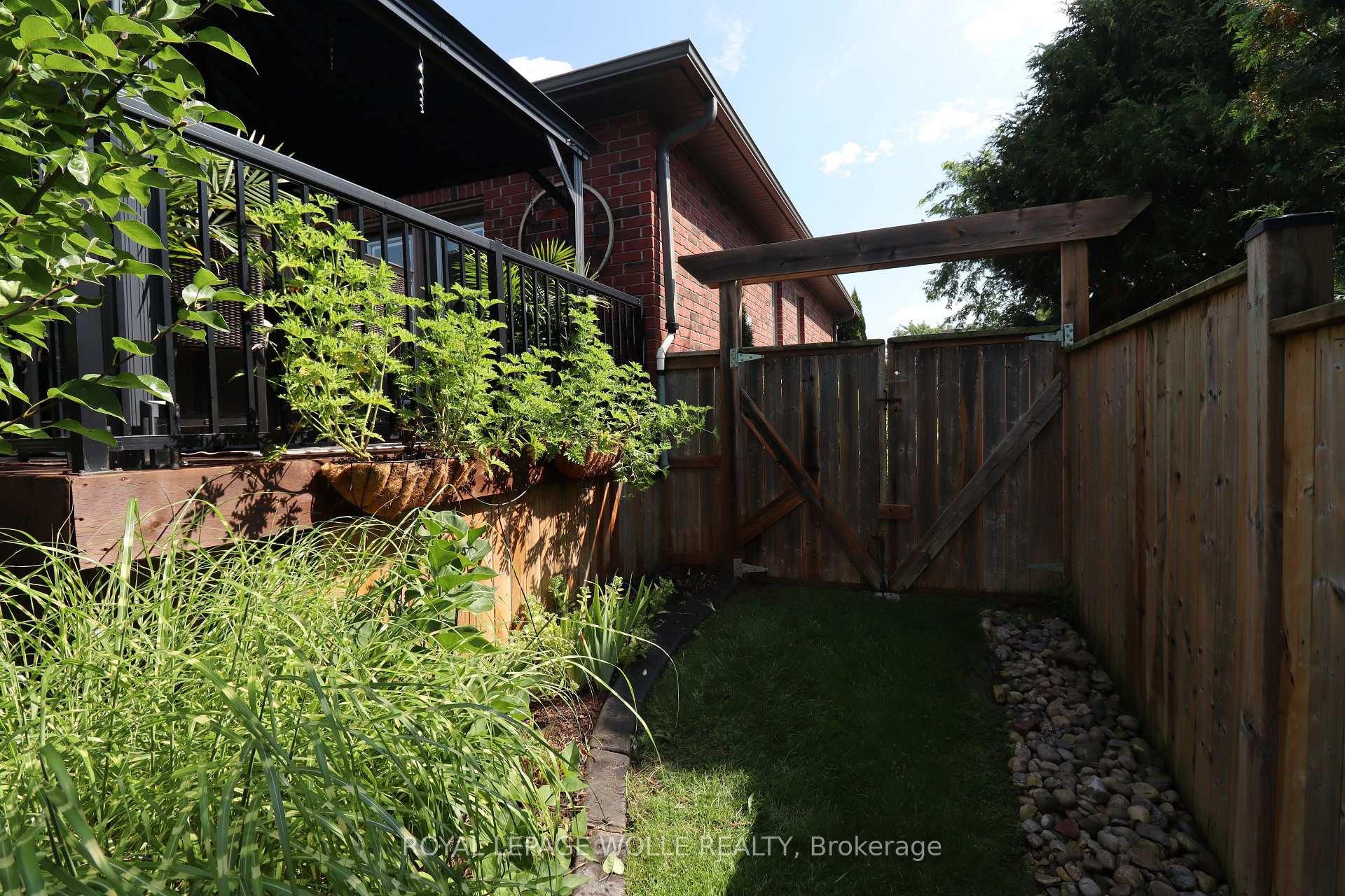 Photo 36 of 42 Graydon Drive, South-West Oxford, Mount Elgin — HOMEH