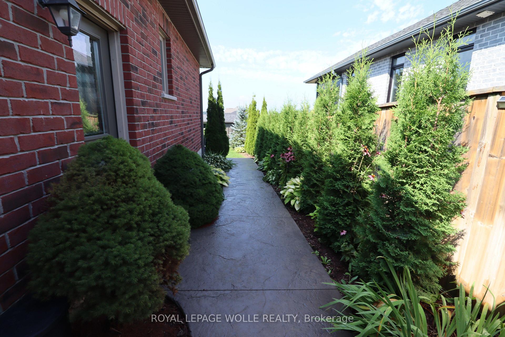 Photo 38 of 42 Graydon Drive, South-West Oxford, Mount Elgin — HOMEH
